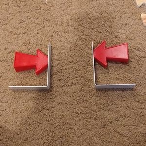 Magnetic Arrow Bookends